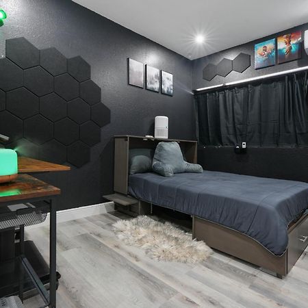 Modern Suite A Creator'S Dream Tampa Exterior foto